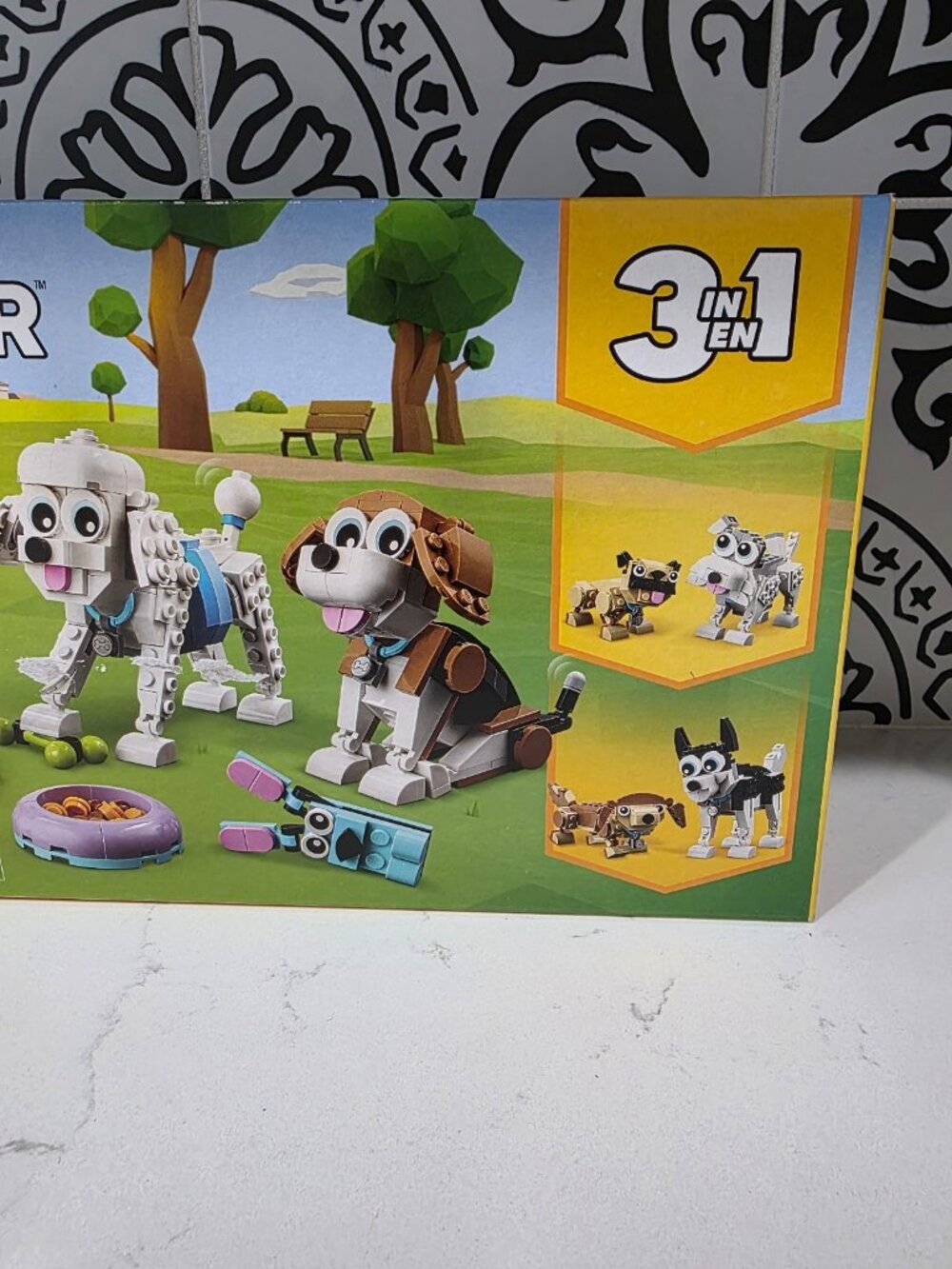 New Sealed LEGO Creator 3-in-1 Adorable Dogs Building Toy Set 31137 - Picture 3 of 5